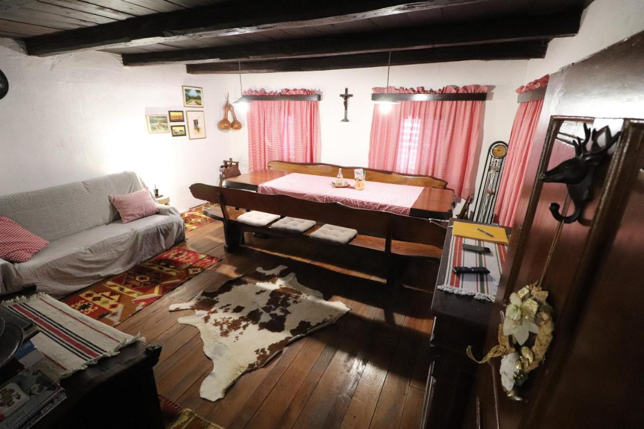 Villa Pepeljuga Kuca Za Odmor Vizovlje Екстериор снимка